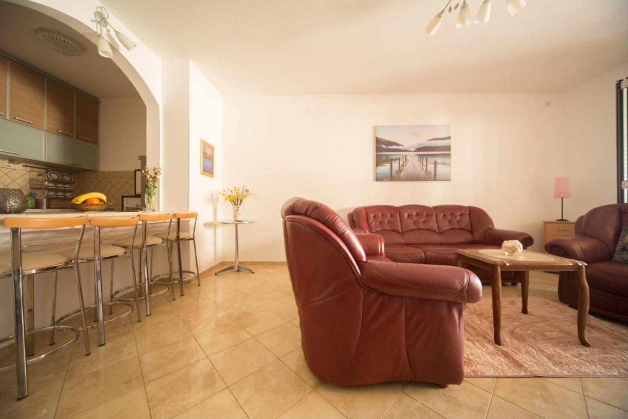 Zen Apartment Przno Свети-Стефан Экстерьер фото
